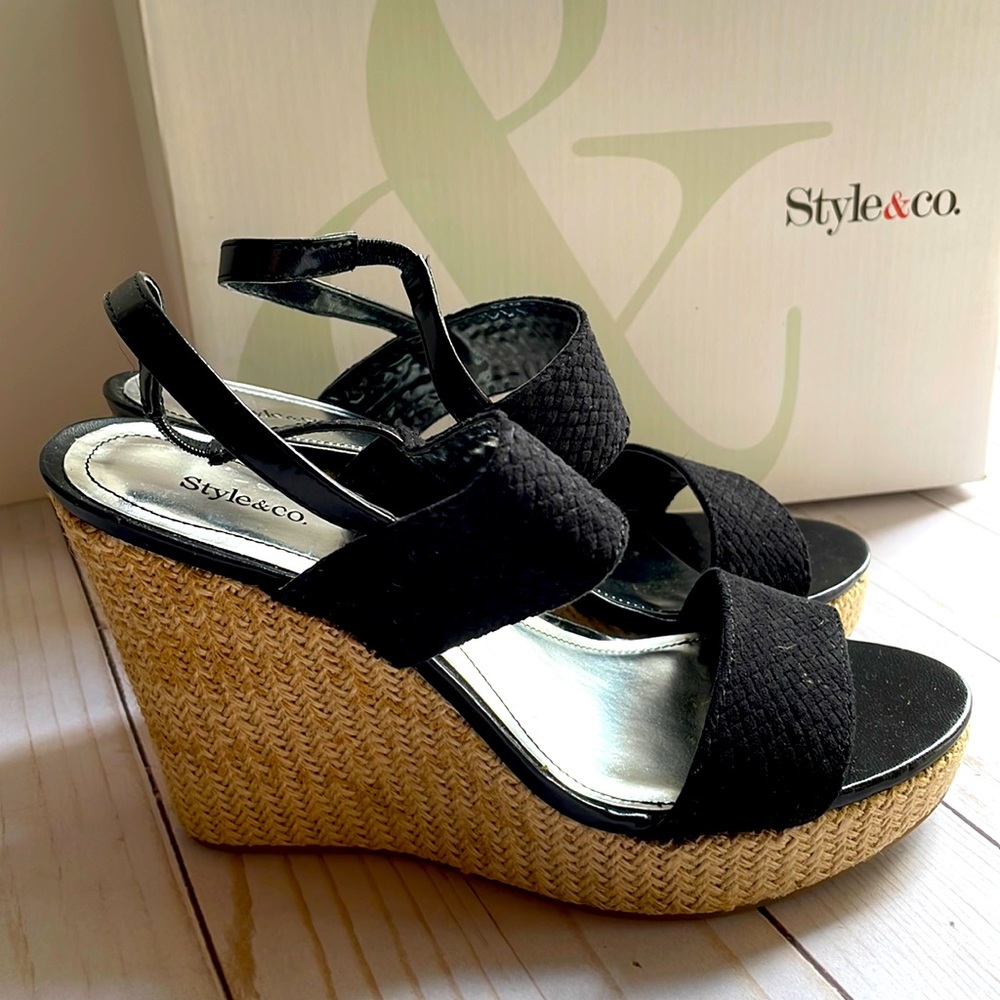 NWT and Box Beautiful Classy Black Size 6.5 Style & Co. Black Wedge Espadrilles